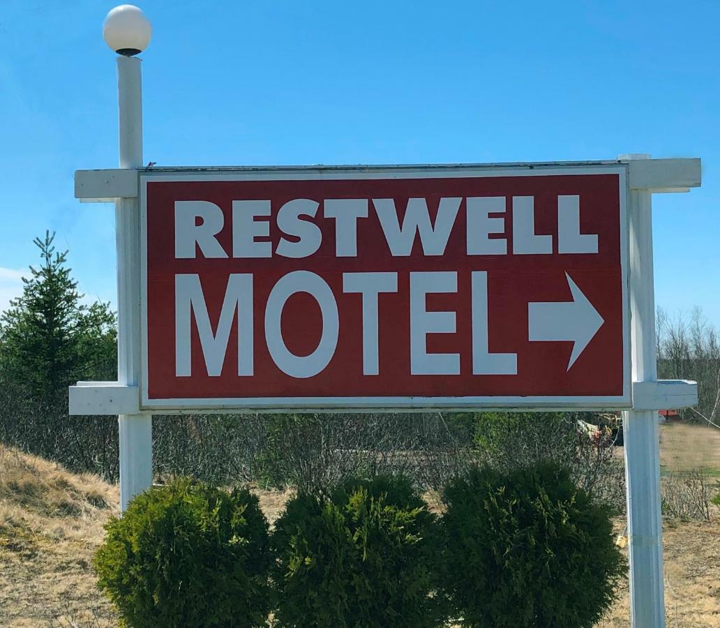 Auberge Restwell Motel Berrys Mills Exterior foto